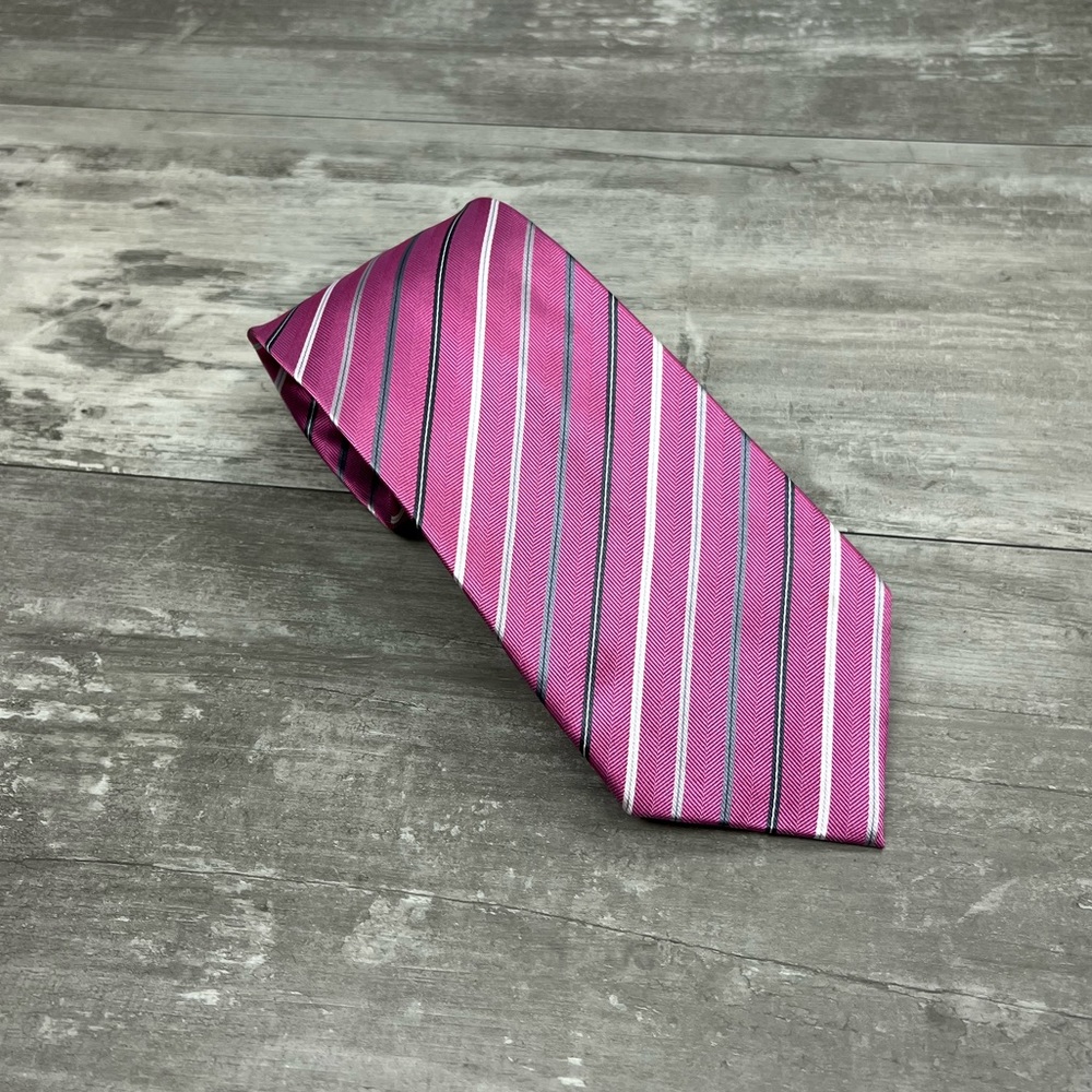 Versa Pink w/ Grey, White & Black Stripe Tie